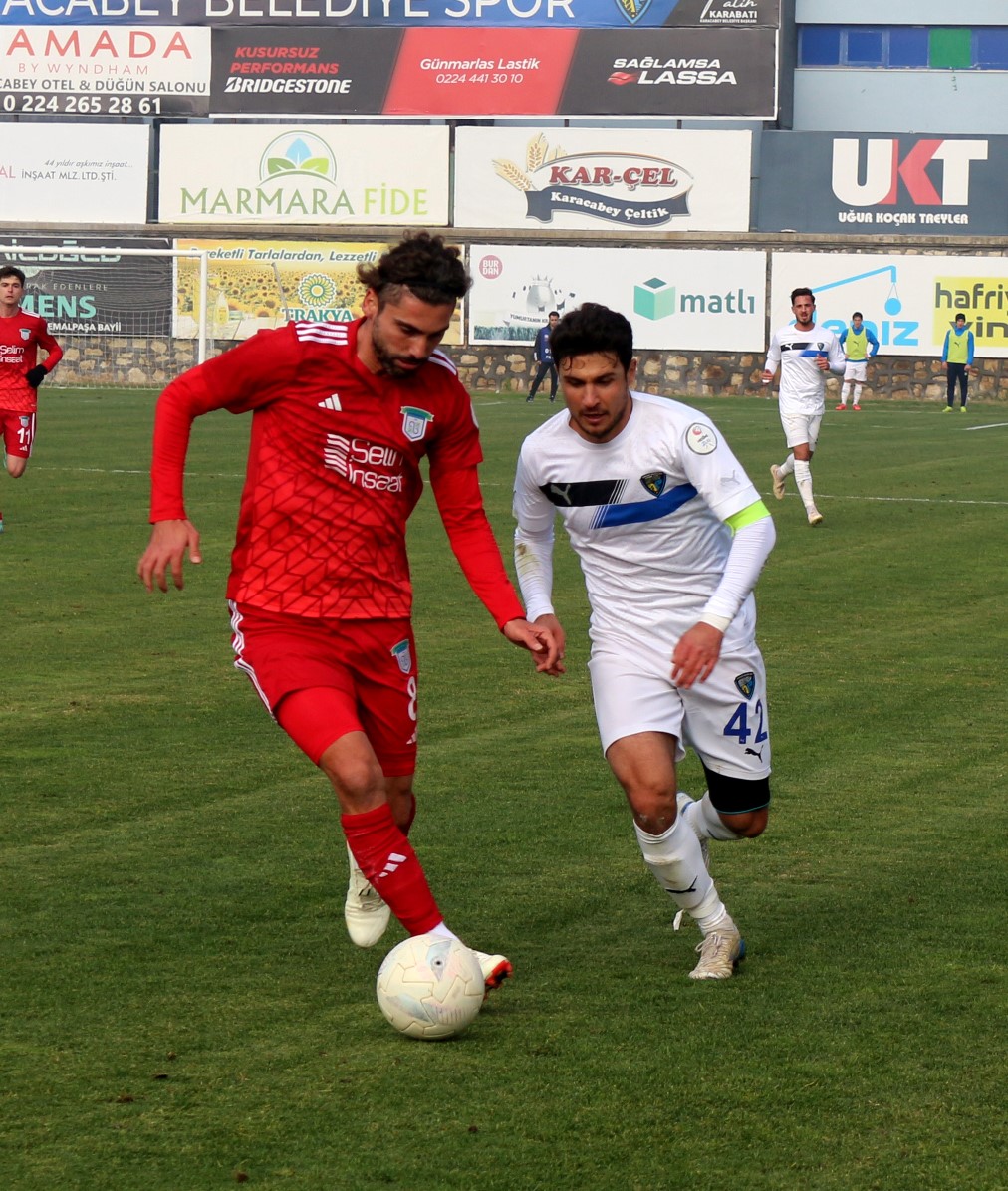 TFF 2. Lig: Karacabey Belediye Spor: 3 - Arnavutk&ouml;y Belediyespor: 4
