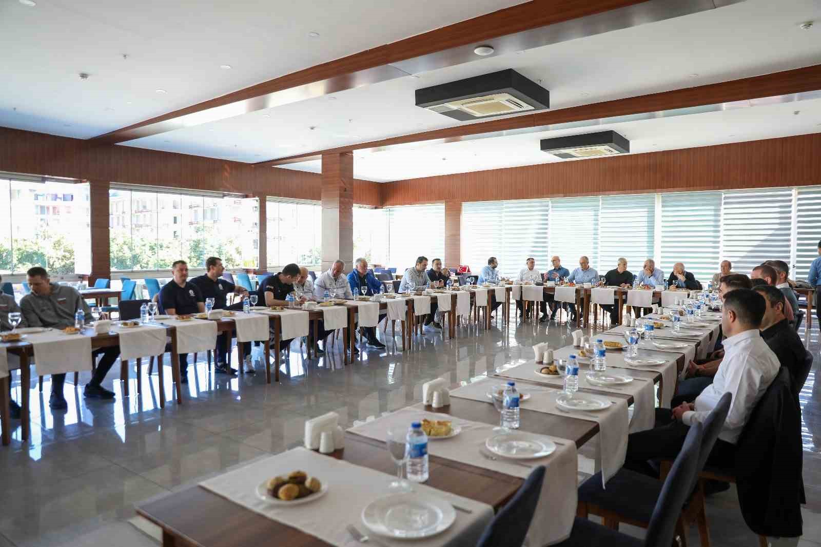 Osman Tarık &Ouml;z&ccedil;elik: &ldquo;Alanya&rsquo;yı sporun başkenti yapacağız&rdquo;
