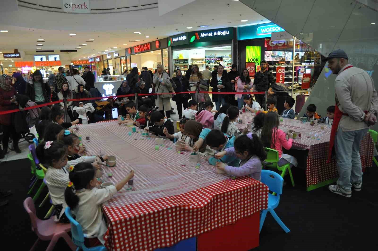 (ÖZEL) Espark’tan karnelerini alan öğrenciler için özel sömestr etkinliği