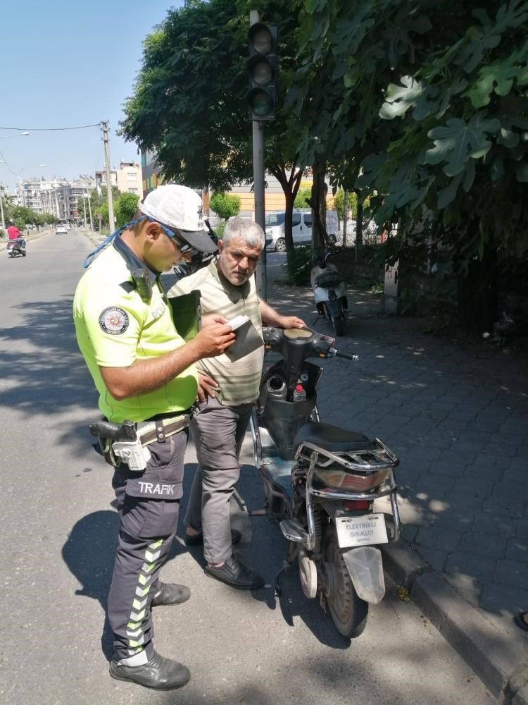 Salihli&rsquo;de ge&ccedil;en yıl 28 bin s&uuml;r&uuml;c&uuml;ye cezai işlem uygulandı
