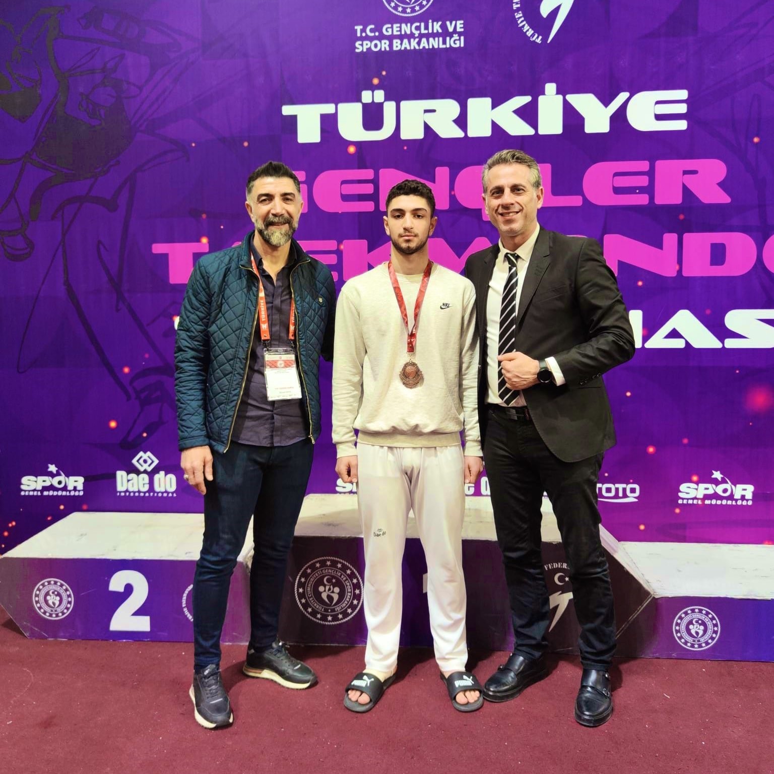 Taekwondoda Elazığ’a Türkiye 3.’lüğü