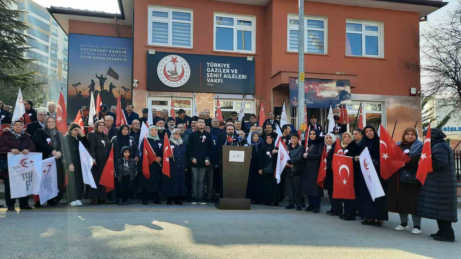 Şehit aileleri ve gazilerden ’Terörsüz Türkiye&quot; desteği