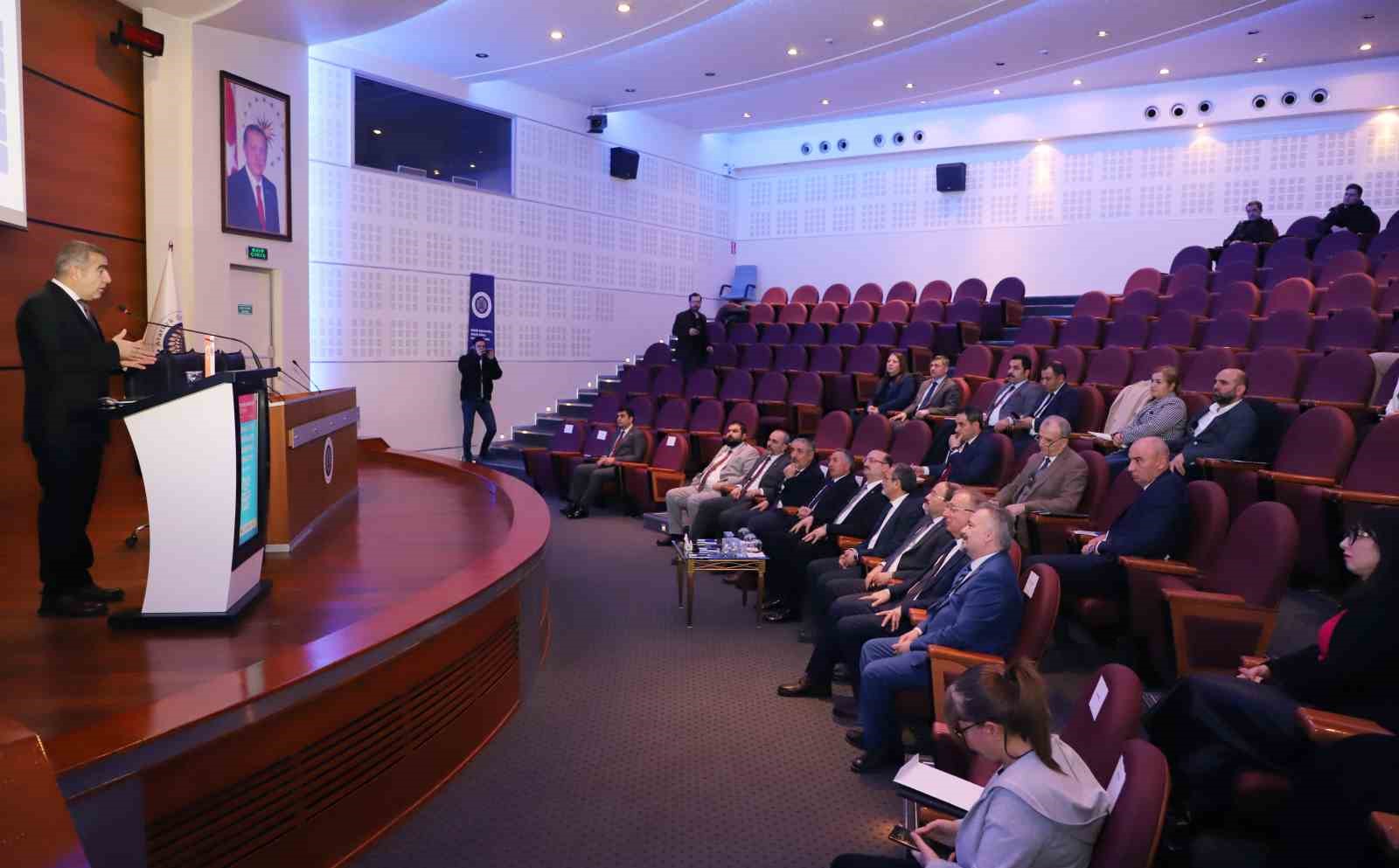 KUDAKAF&rsquo;25 i&ccedil;in paydaş &uuml;niversitelerin rekt&ouml;rleri Atat&uuml;rk &Uuml;niversitesinde bir araya geldi
