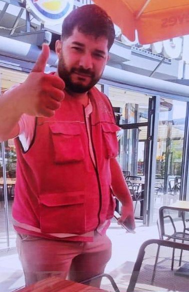 Kazada hayatını kaybeden gen&ccedil; kurye son yolculuğuna uğurlandı
