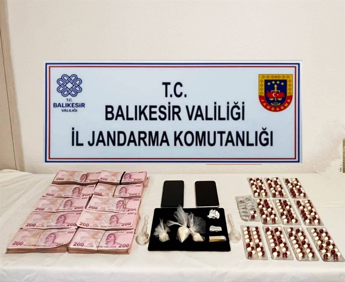 Balıkesir’de 8 ilçede uyuşturucu operasyonu: 7 tutuklama