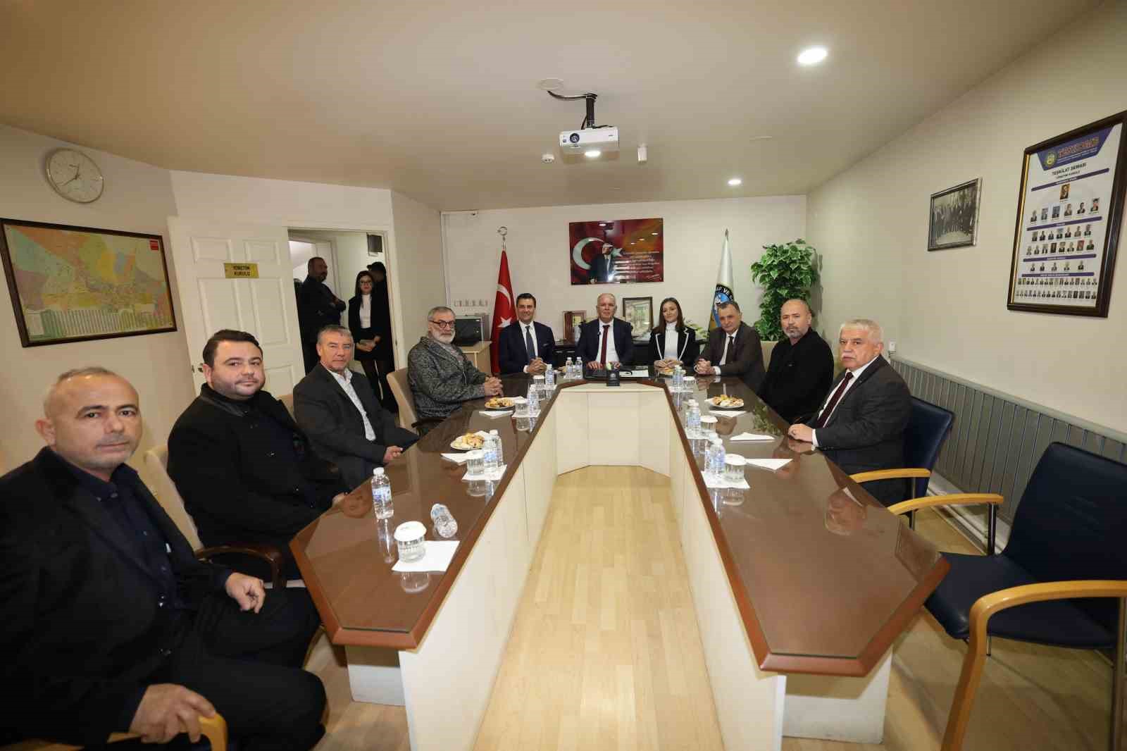 &Uuml;&ccedil; başkandan Bulgay&rsquo;a hayırlı olsun ziyareti
