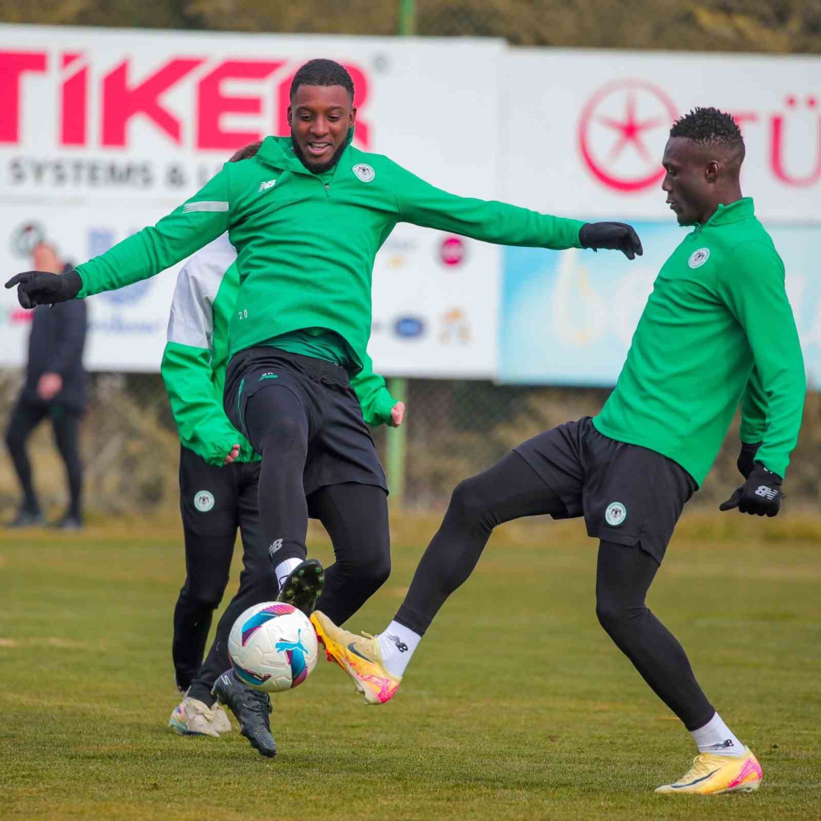 Konyaspor’da, Galatasaray maçı hazırlıkları başladı
