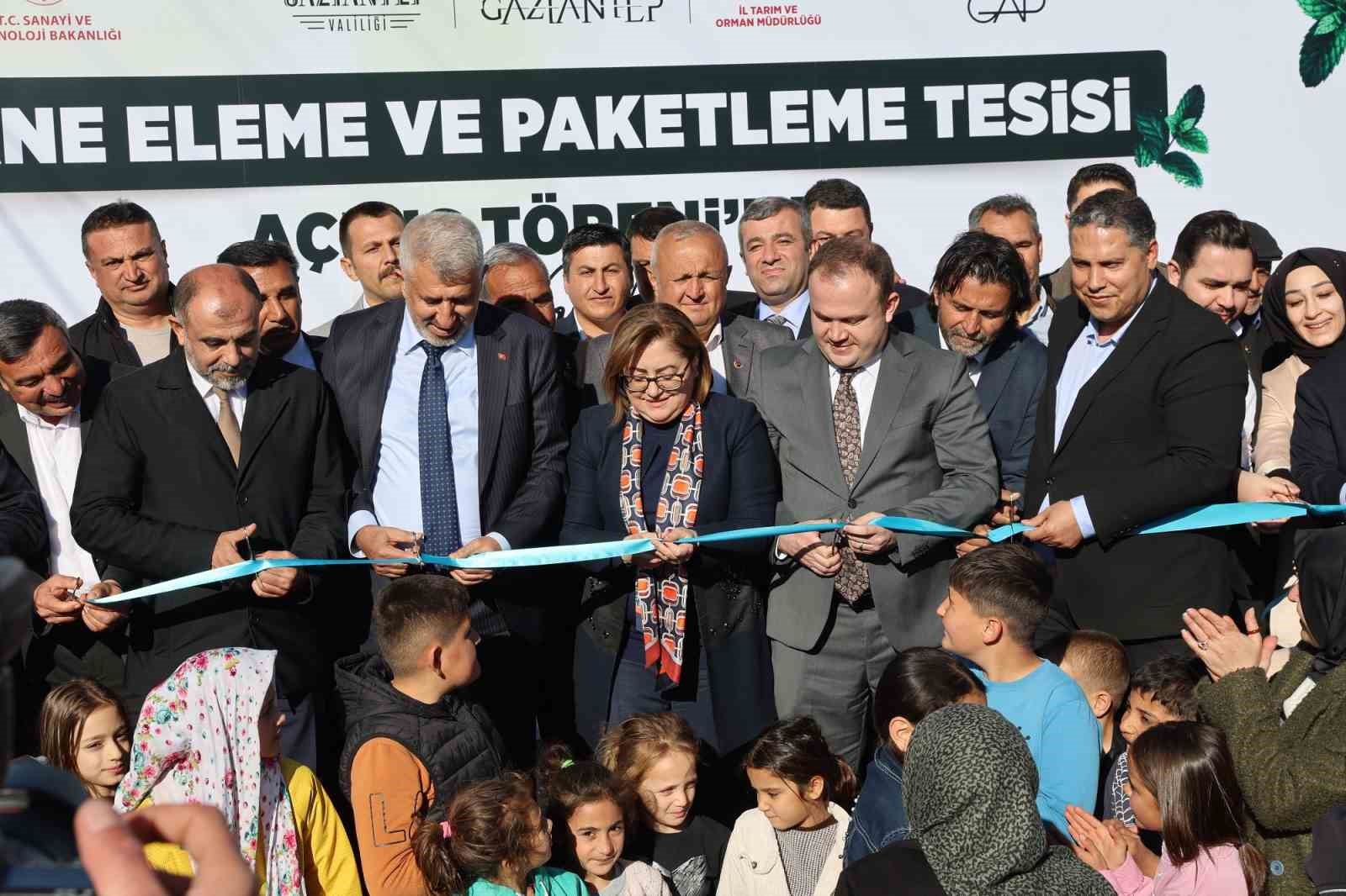 Gaziantep’te Nane Eleme ve Paketleme Tesisi’nin açılışı gerçekleşti