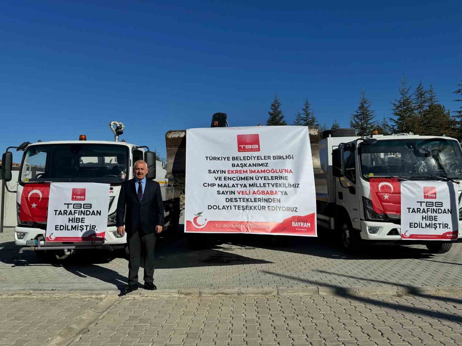 Doğanşehir Belediyesi’ne TBB’den araç desteği