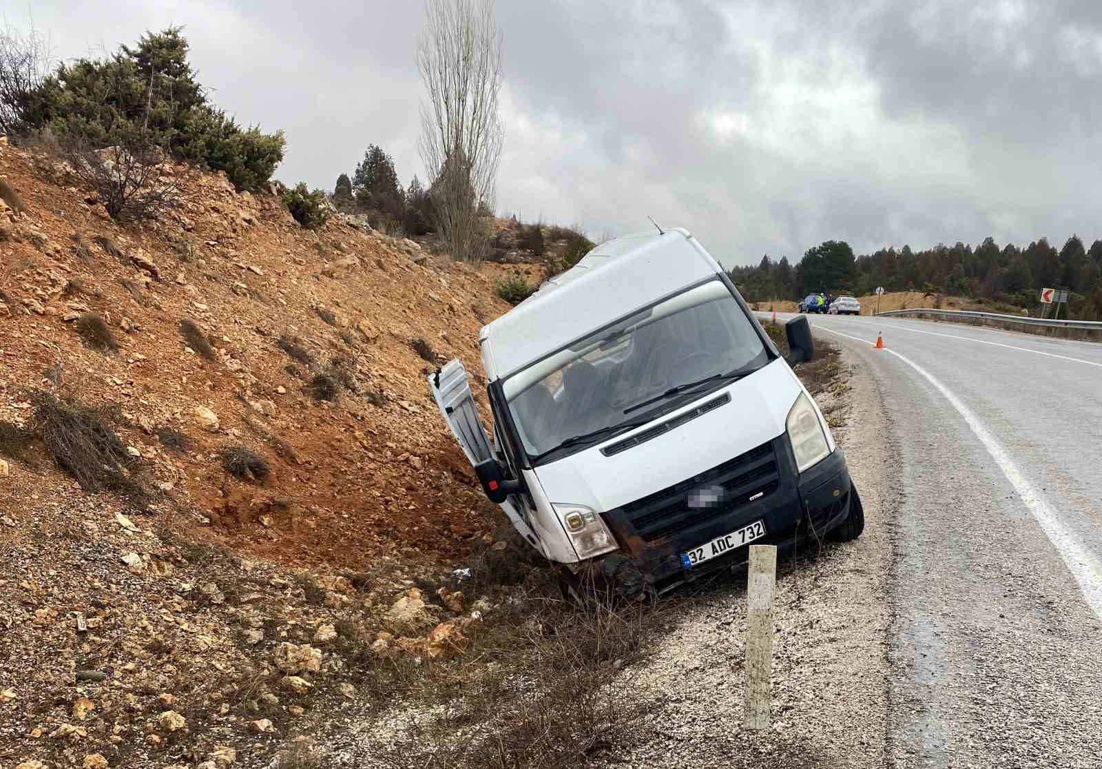 Konya’da trafik kazaları: 3 yaralı
