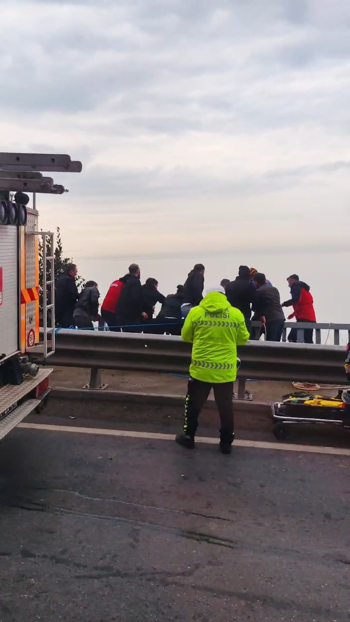 Zonguldak’ta trafik kazasında 2 kişi yaralandı