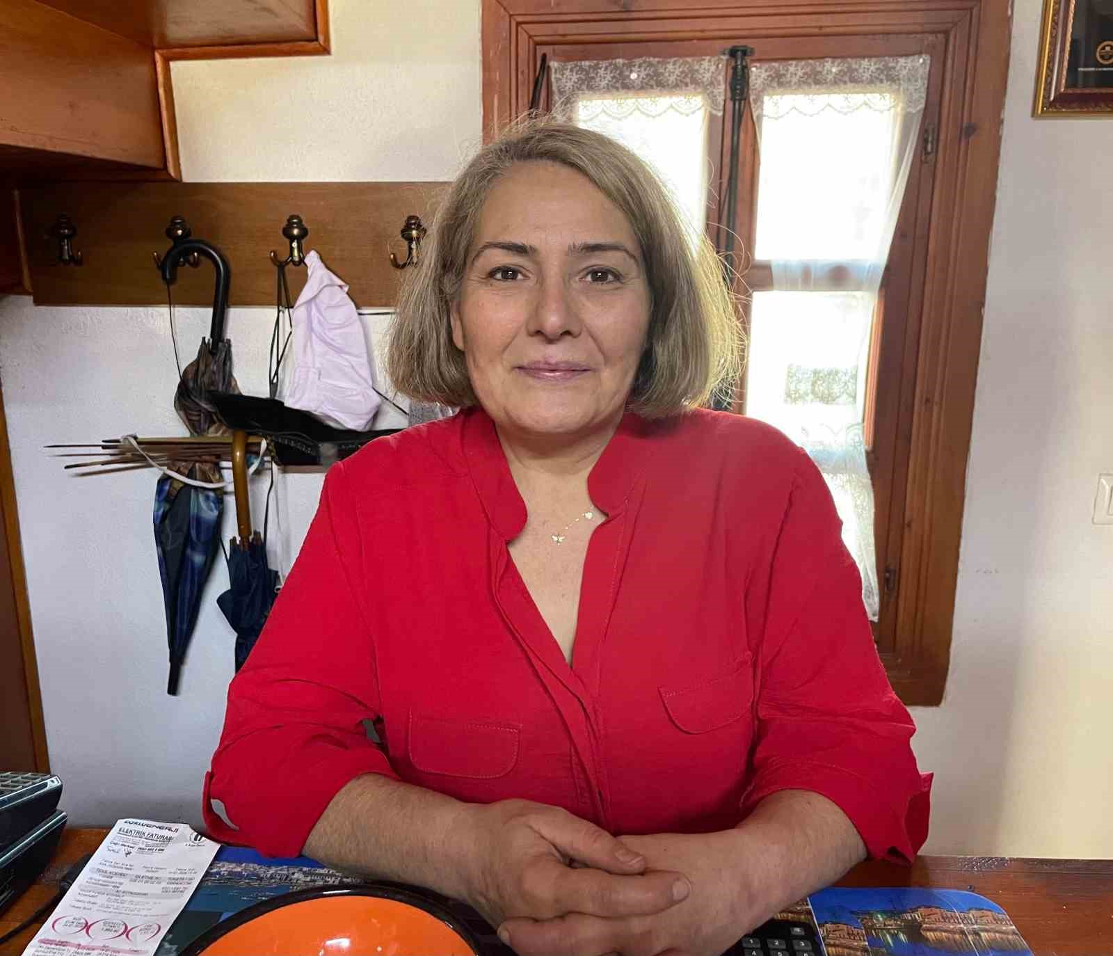 Balkan k&uuml;lt&uuml;r&uuml;n&uuml; işletmesinde yaşatıyor
