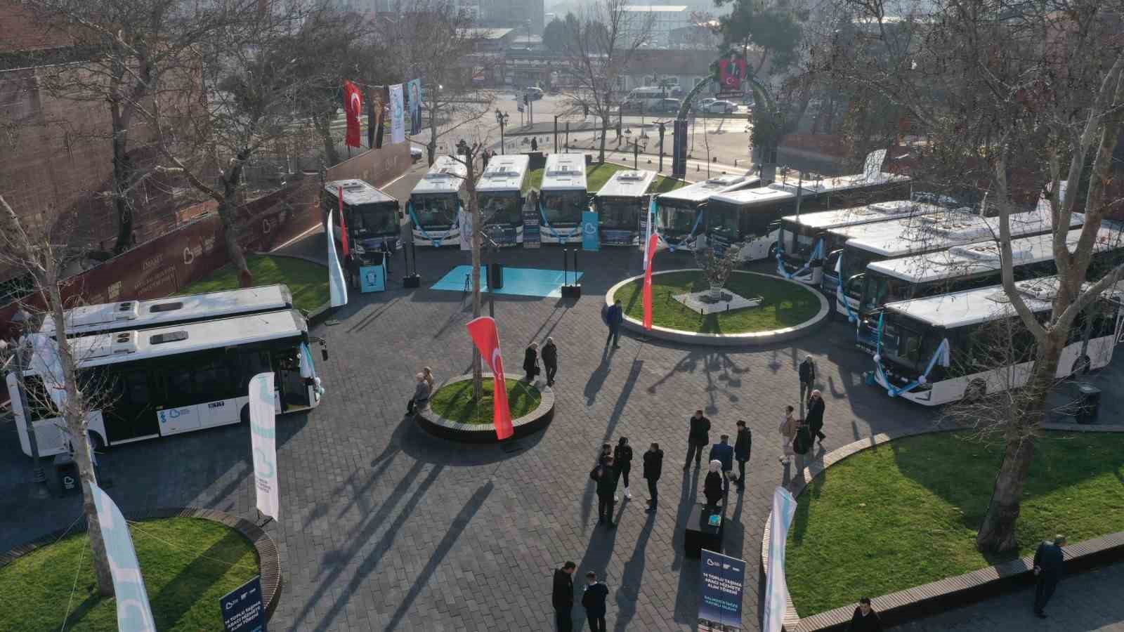 Balıkesir&rsquo;in ulaşım ağı g&uuml;&ccedil;leniyor
