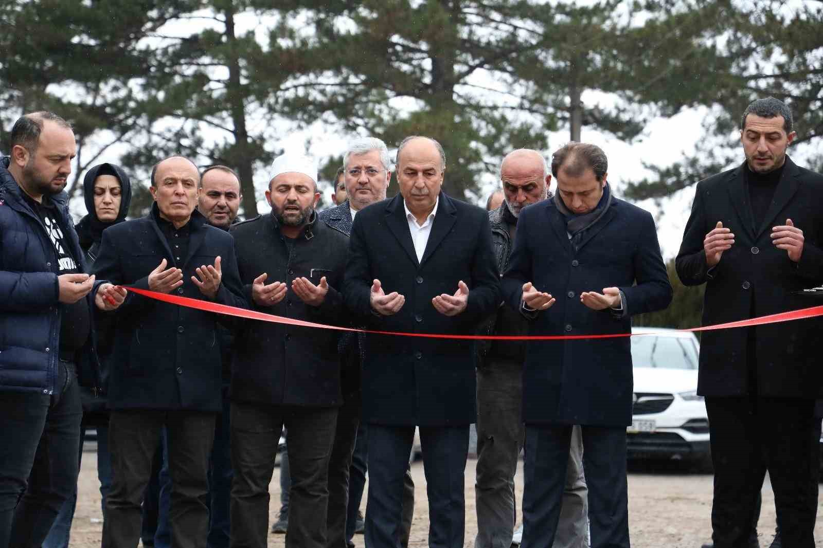 Alaca Belediyesi&rsquo;nin bir projesi daha hayat buluyor: Sosyal tesisin temeli atıldı
