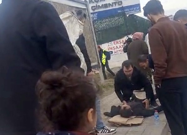 Kapaklı&rsquo;da kamyonet ile mobilet &ccedil;arpıştı: 1 yaralı
