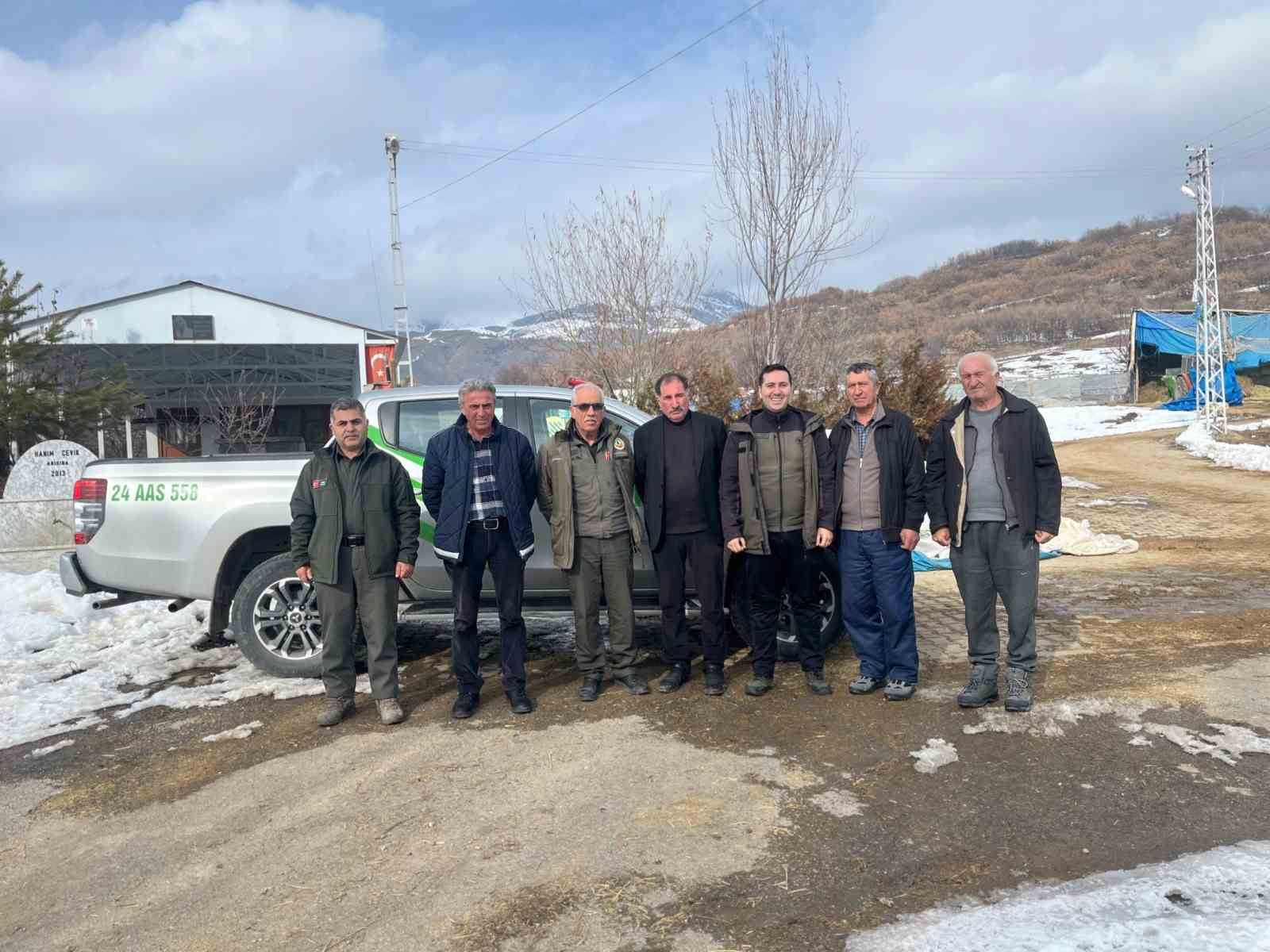 Erzincan’da orman ekipleri halkı bilgilendiriyor
