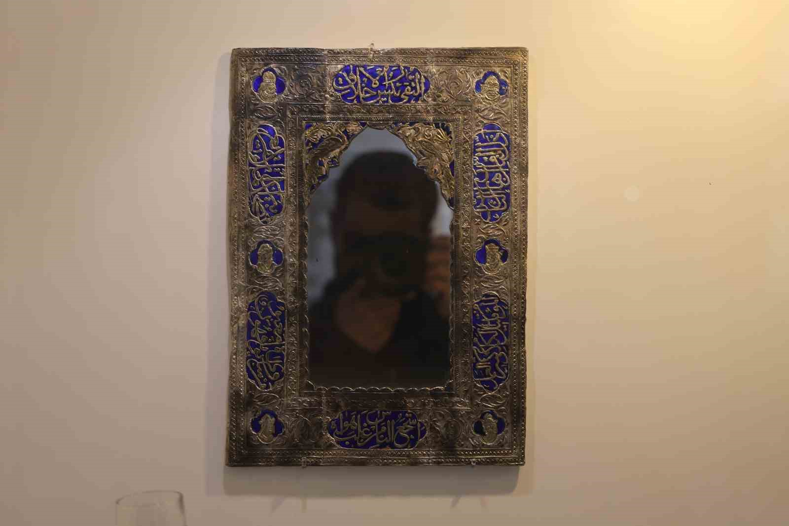 Diyarbakır Müzesi’nde öğüt veren ayna