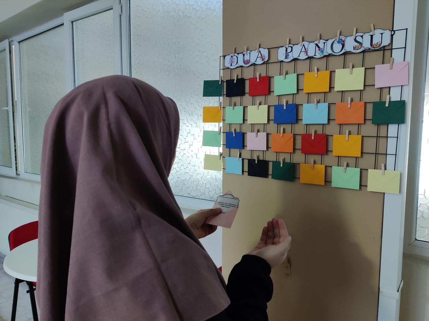 Kız yurdunda 3 aylar panosu
