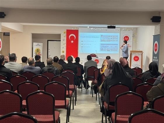 Bilecik&rsquo;te &rsquo;Gen&ccedil;lik Hizmetleri Yerinde Rehberlik&rsquo; paneli d&uuml;zenlendi
