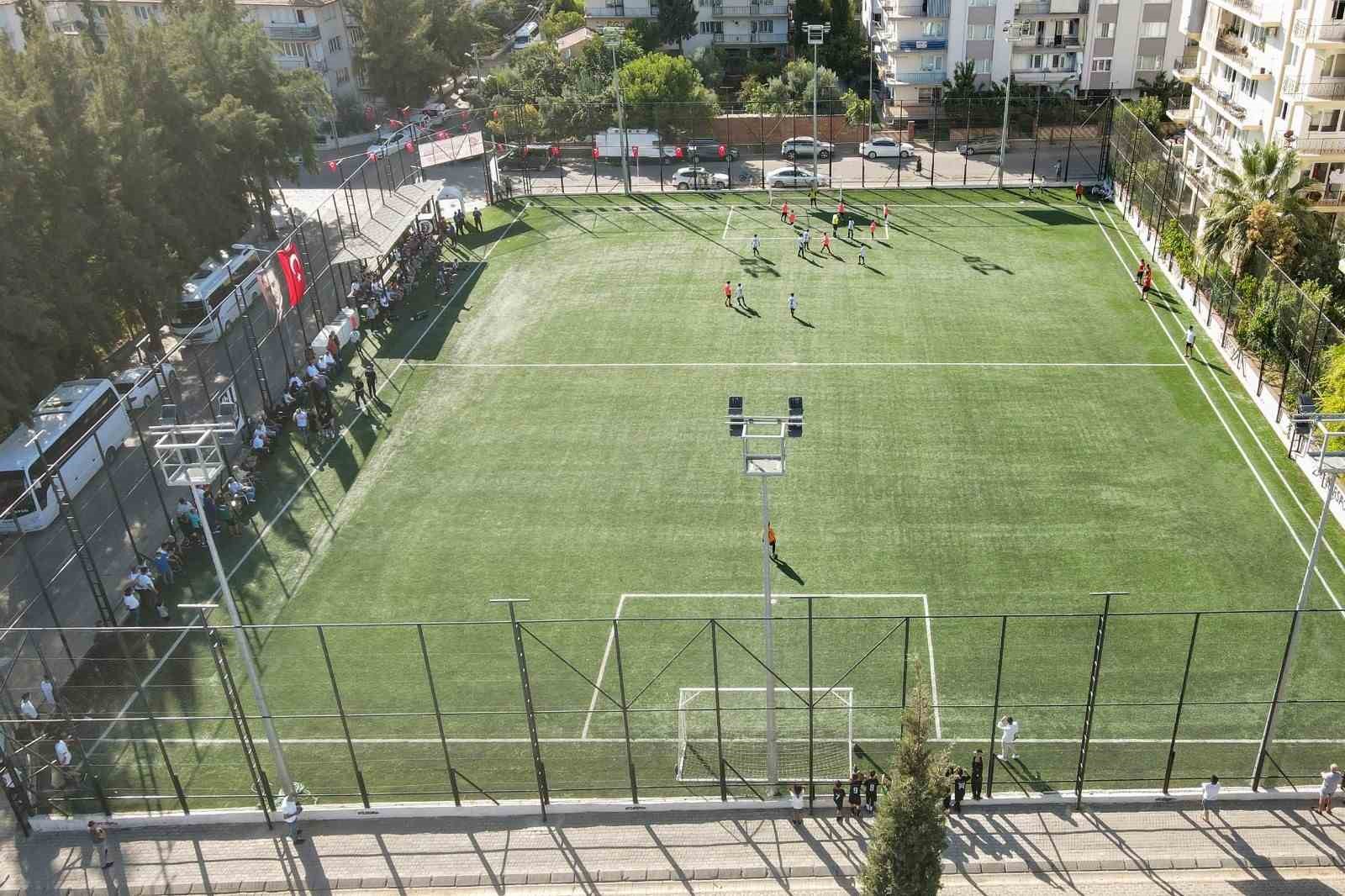 Efeler’de öğrenciler futbol turnuvasında buluşacak