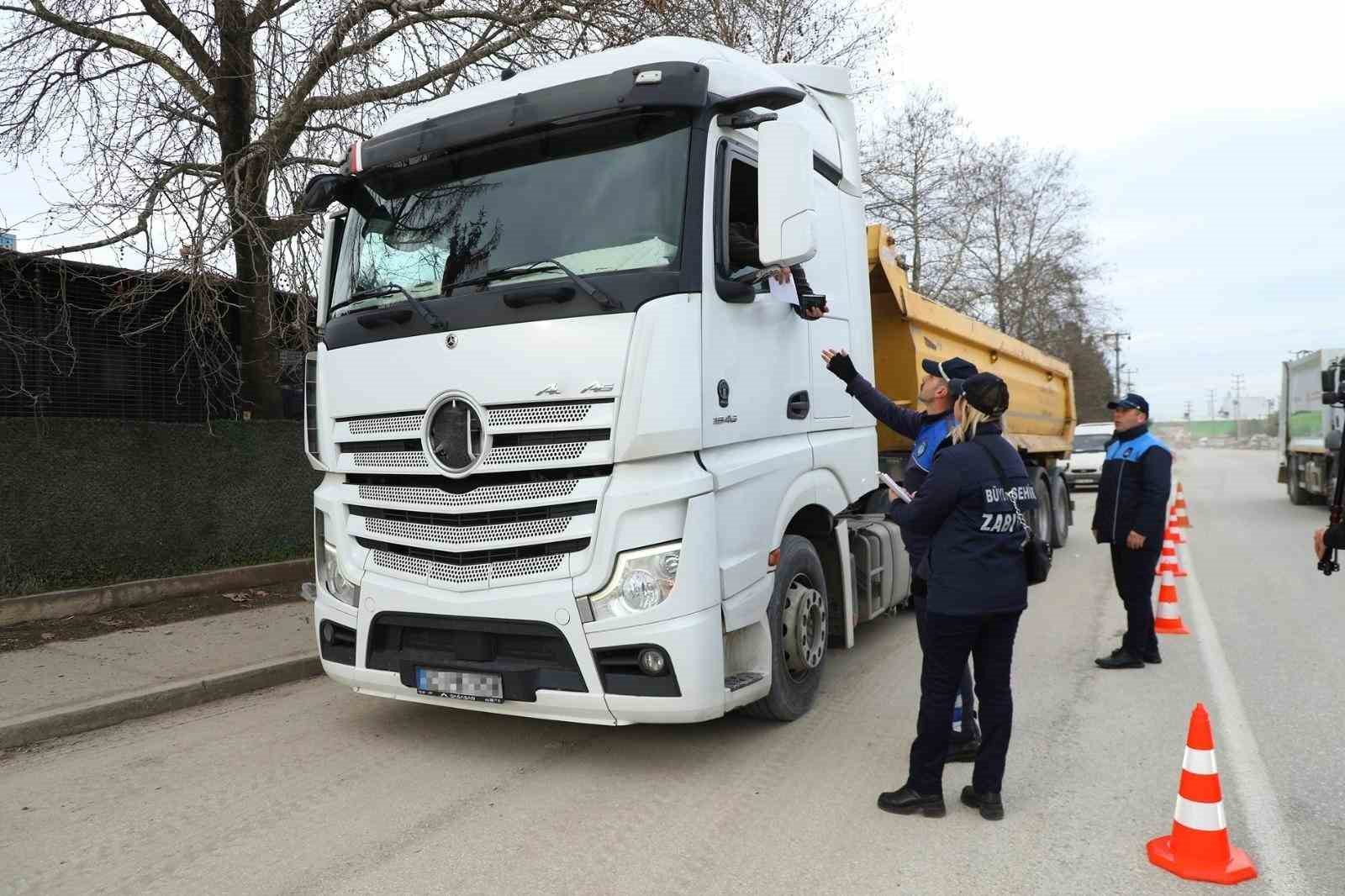 Ordu’da ağır tonajlı araçlara sıkı denetim