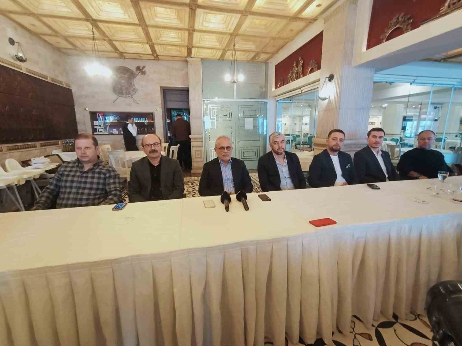 AK Parti &Ccedil;anakkale İl Başkanı G&ouml;kt&uuml;rk: "İl kongremizi coşkulu bir şekilde icra edeceğiz"
