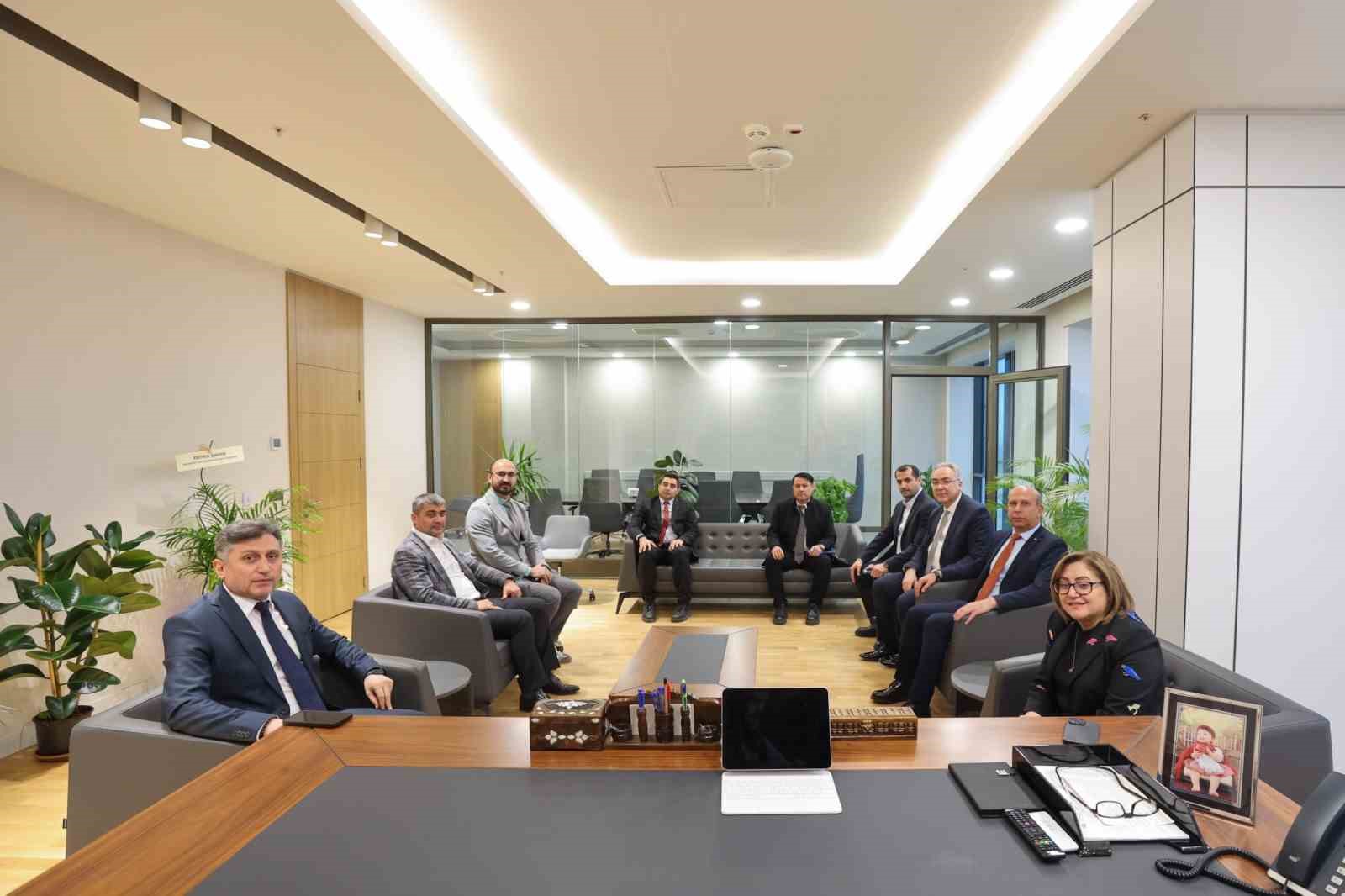 Gaziantep&rsquo;te sağlık projeleri konuşuldu
