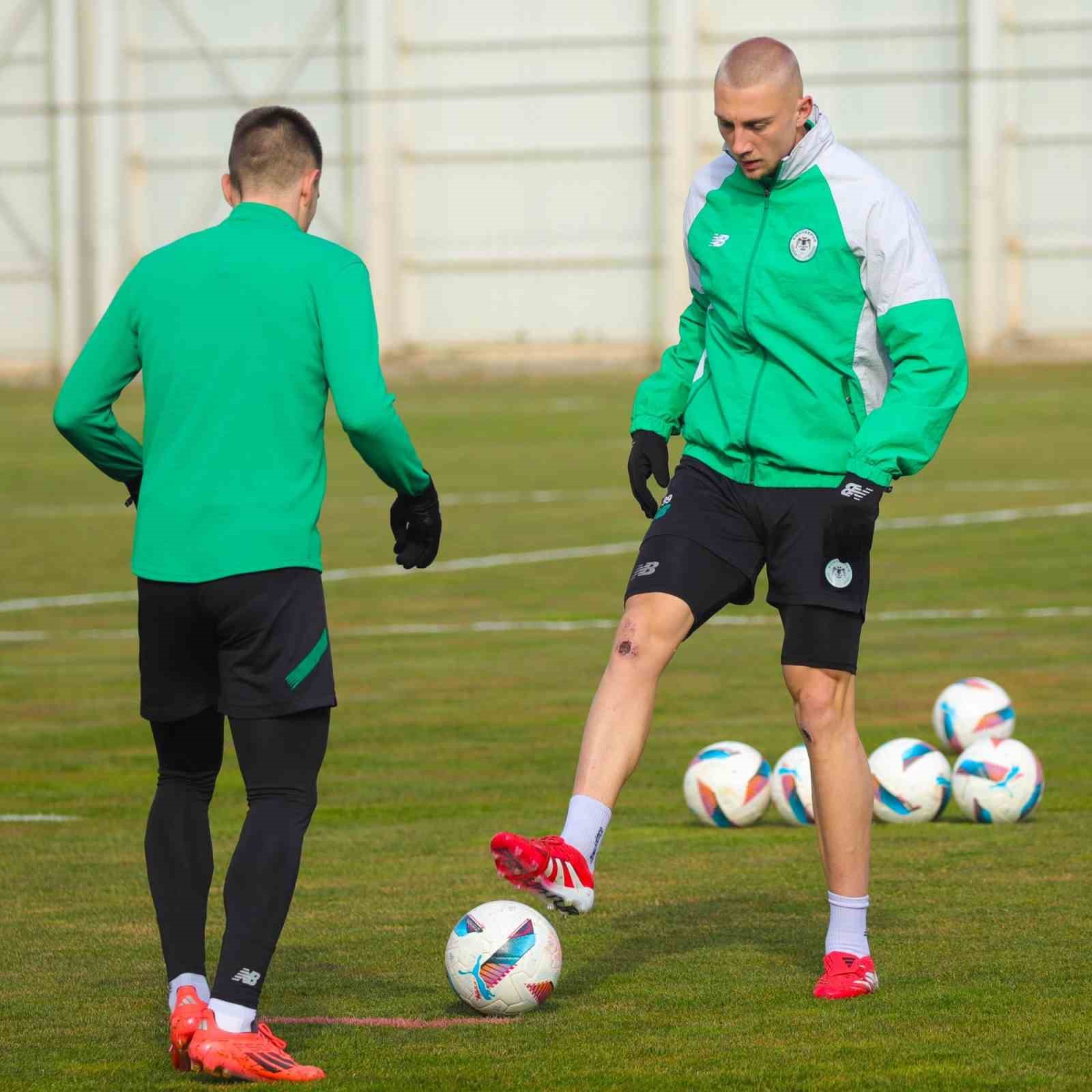 Konyaspor, Galatasaray maçının hazırlıklarını tamamladı
