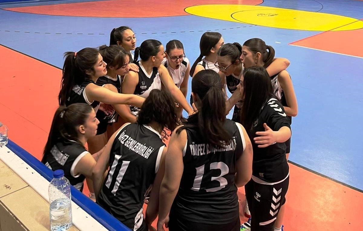 Kocaeli Voleybol Yıldız Kızlar Ligi ma&ccedil;ları başladı
