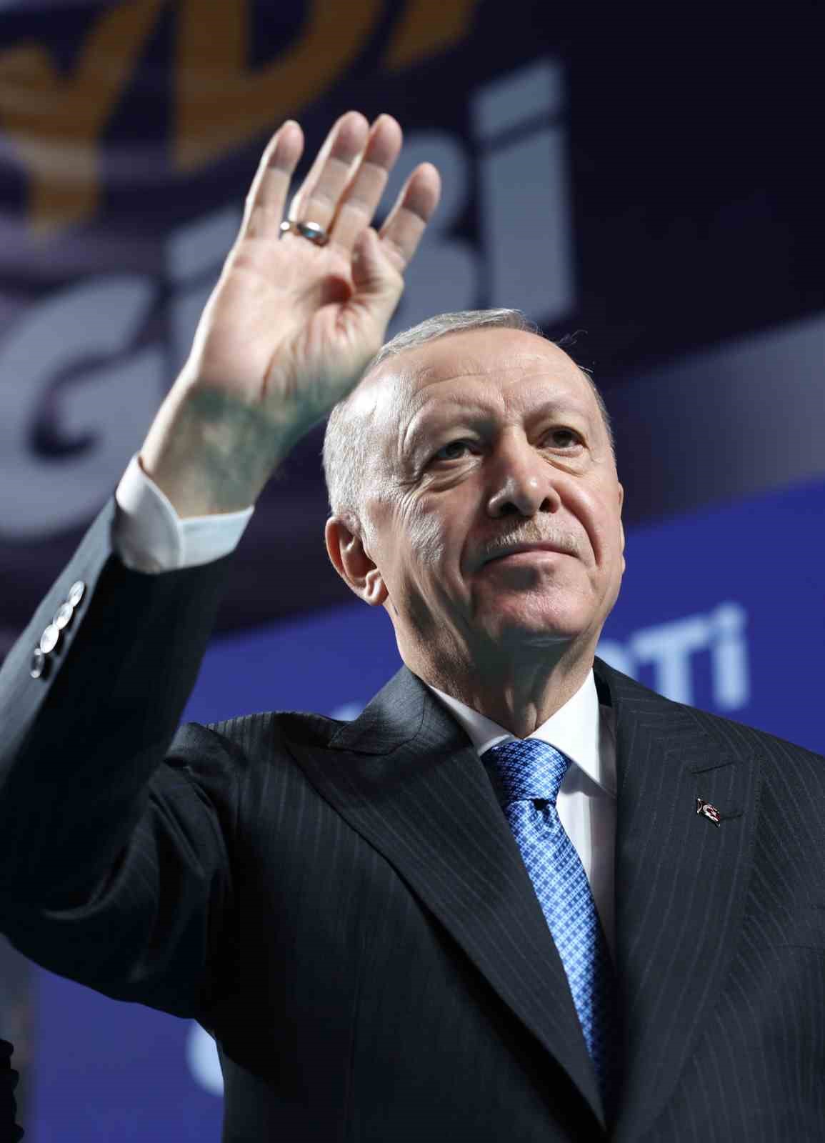 Cumhurbaşkanı Erdoğan&rsquo;dan enflasyonla m&uuml;cadele ve fırsat&ccedil;ılıkla savaş vurgusu
