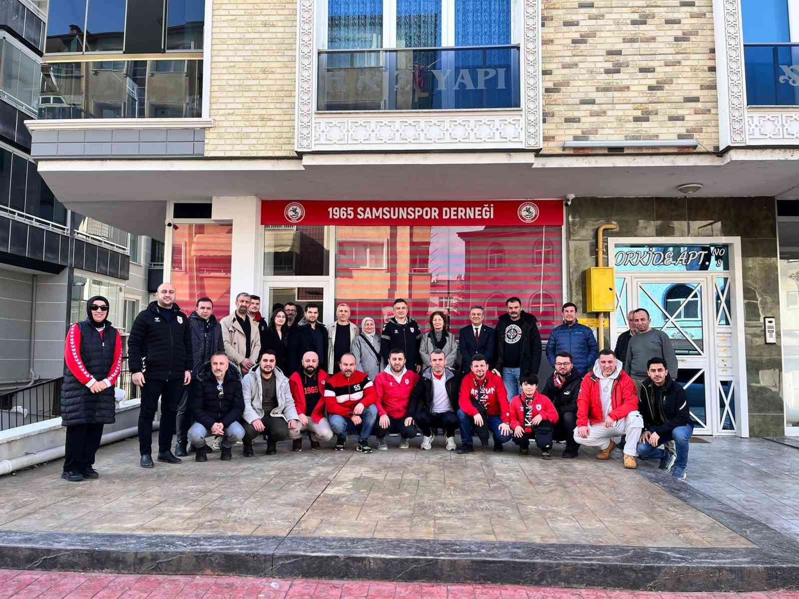Trafik kazasında ölen Samsunpor taraftarı anıldı