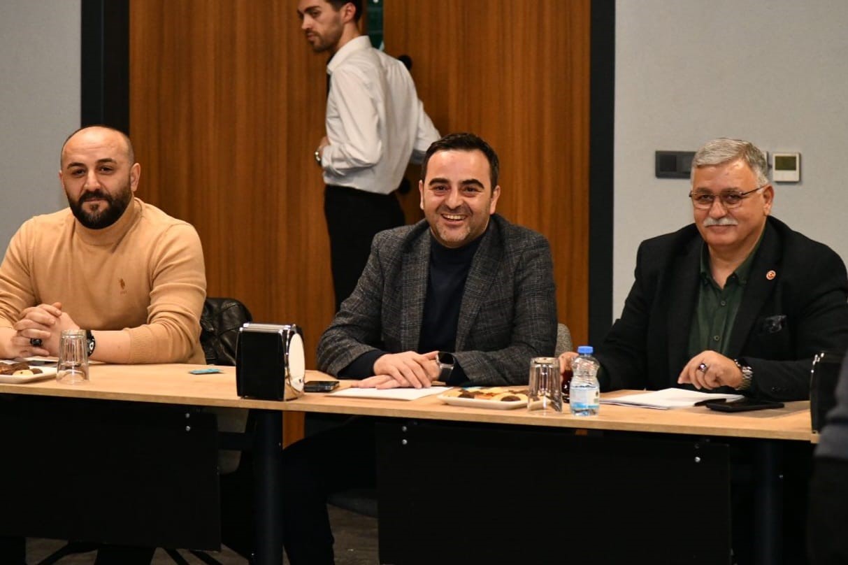 Başkan &Ouml;zl&uuml; "Başiskele&rsquo;yi birlikte inşa ediyoruz"
