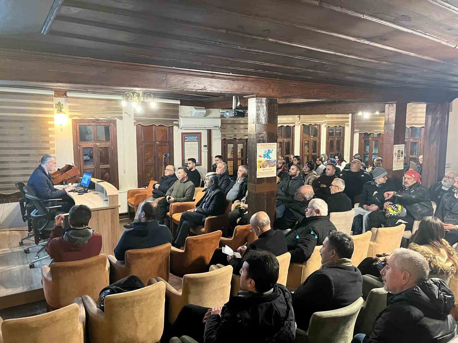 T&uuml;rkmenler, İran T&uuml;rkl&uuml;ğ&uuml; arasında kimliklerini en iyi koruyabilen halk olarak biliniyor
