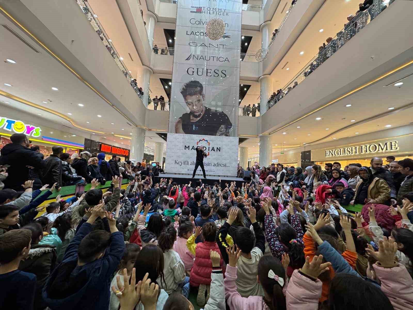 Mardian Mall’da sömestir coşkusu ve şirinler etkinliği düzenlendi