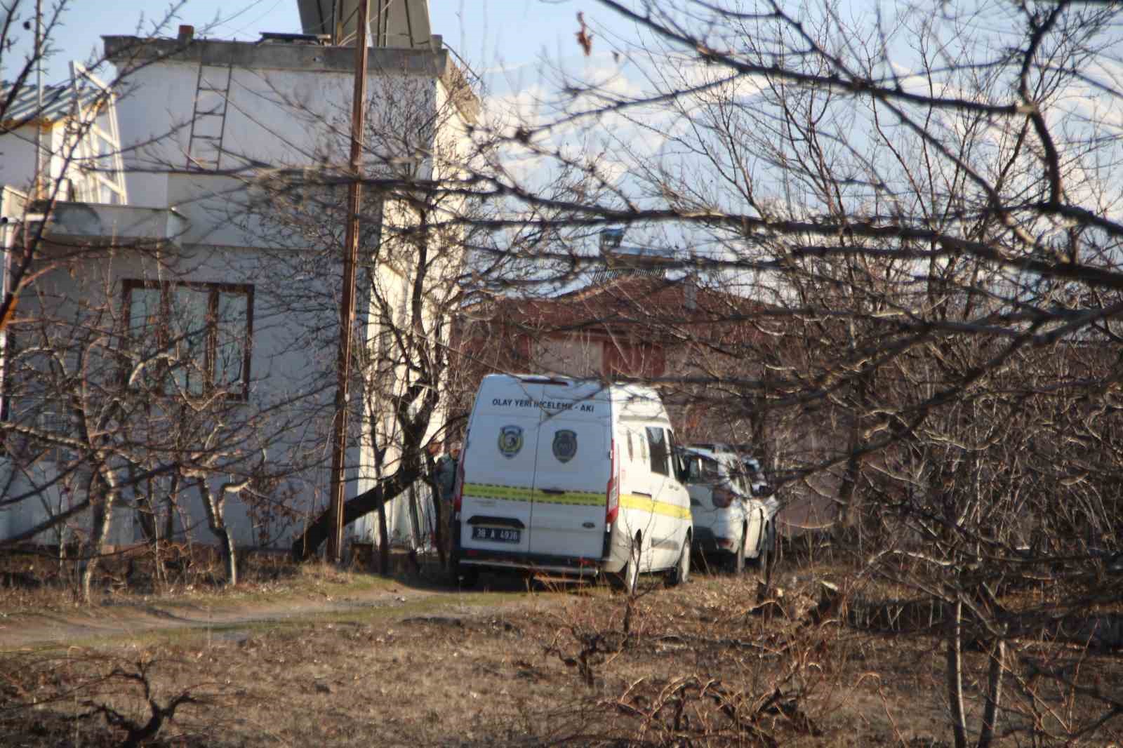 Karbonmonoksit gazından zehirlenen bir kişi hayatını kaybetti