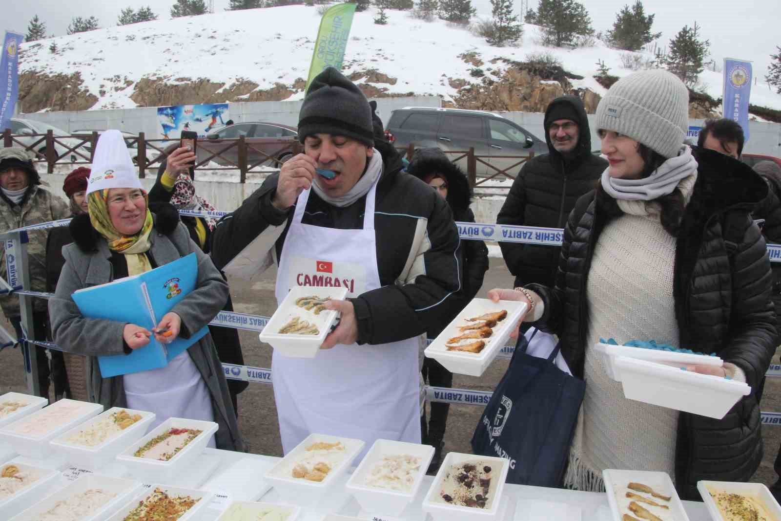 Ordu’da bin 301 çeşit dondurma ile ’Guinness’ rekoru kırıldı