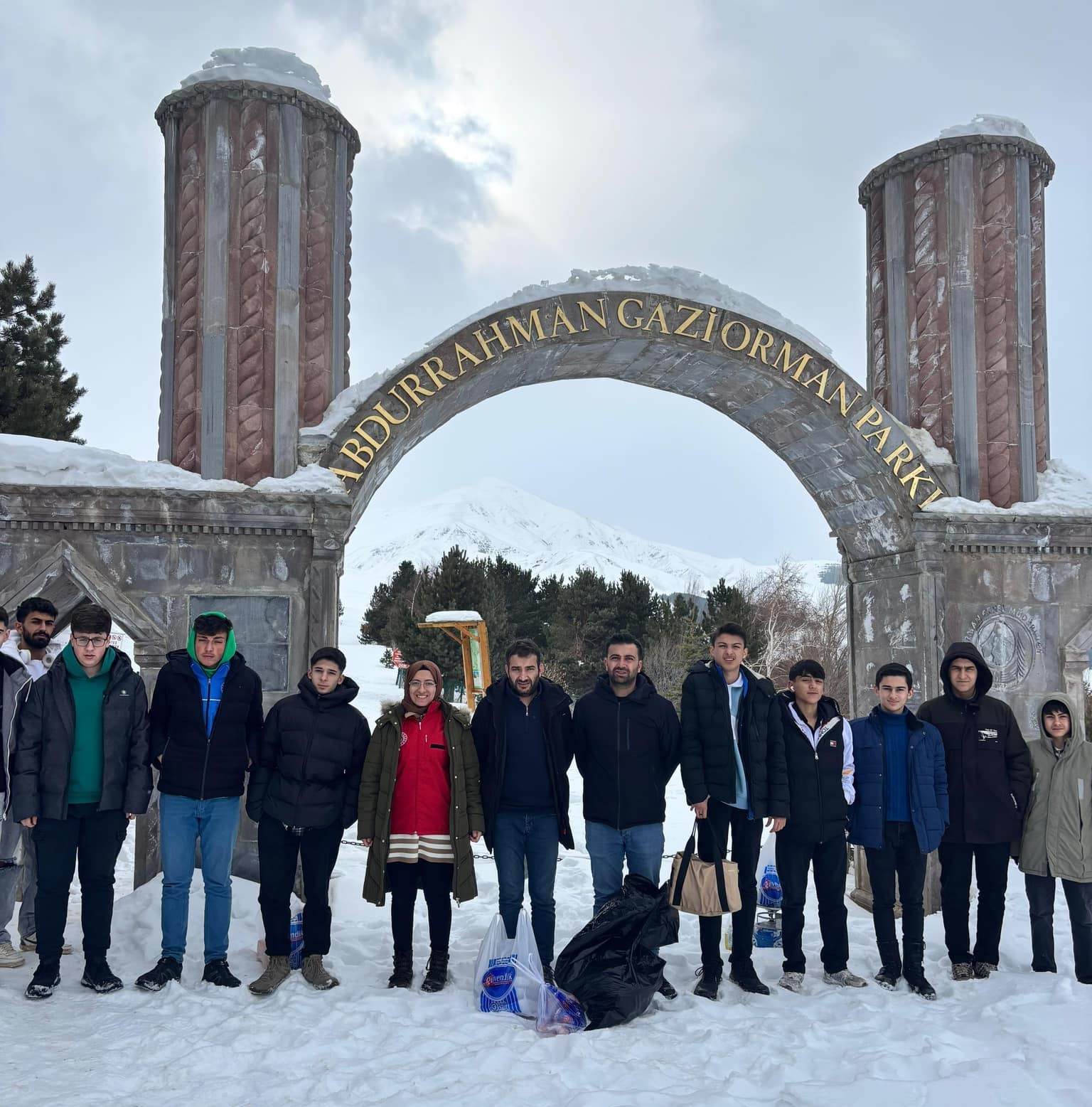 Gen&ccedil;ler yaban hayatını unutmadı
