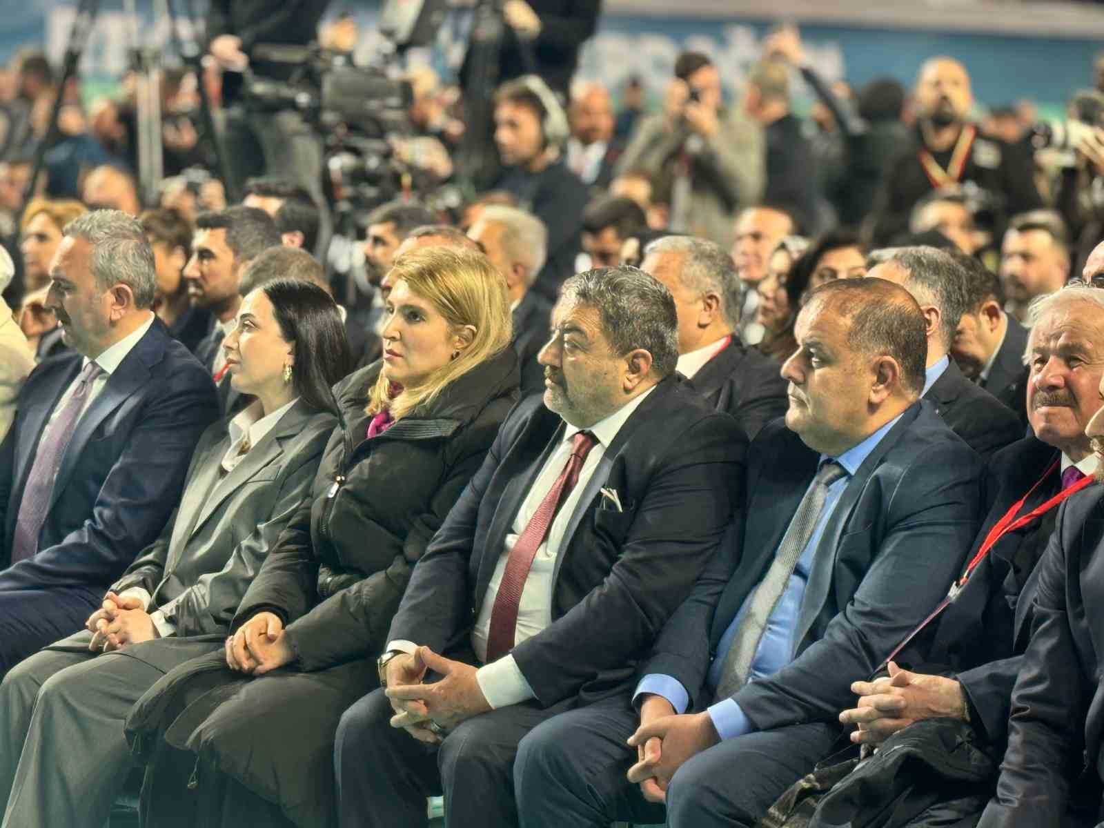 Milletvekili &Ouml;lmeztoprak&rsquo;tan Malatyalılara teşekk&uuml;r
