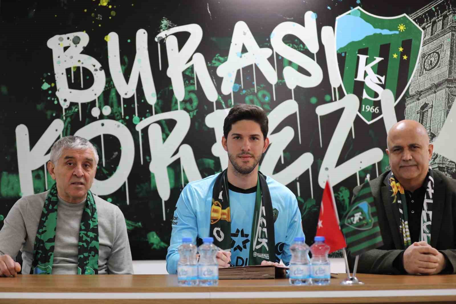 Batuhan Şen, satın alma opsiyonuyla Kocaelispor’da
