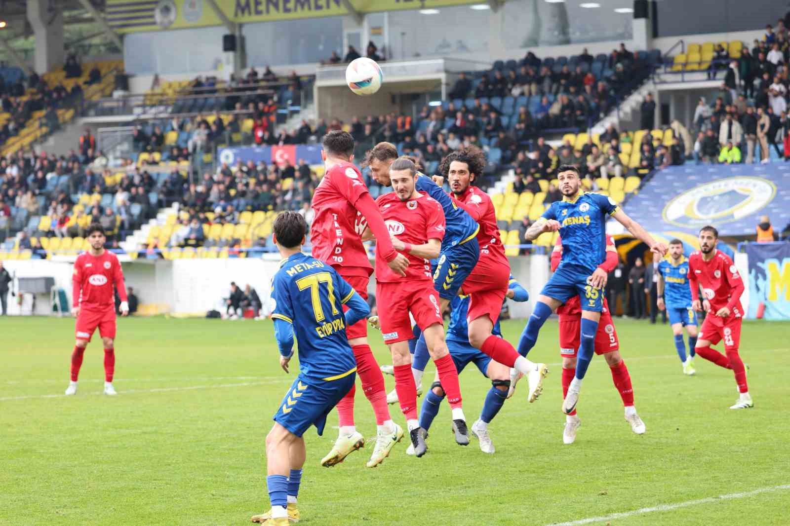 TFF 2. Lig: Menemen FK: 2 - Karaman FK: 1
