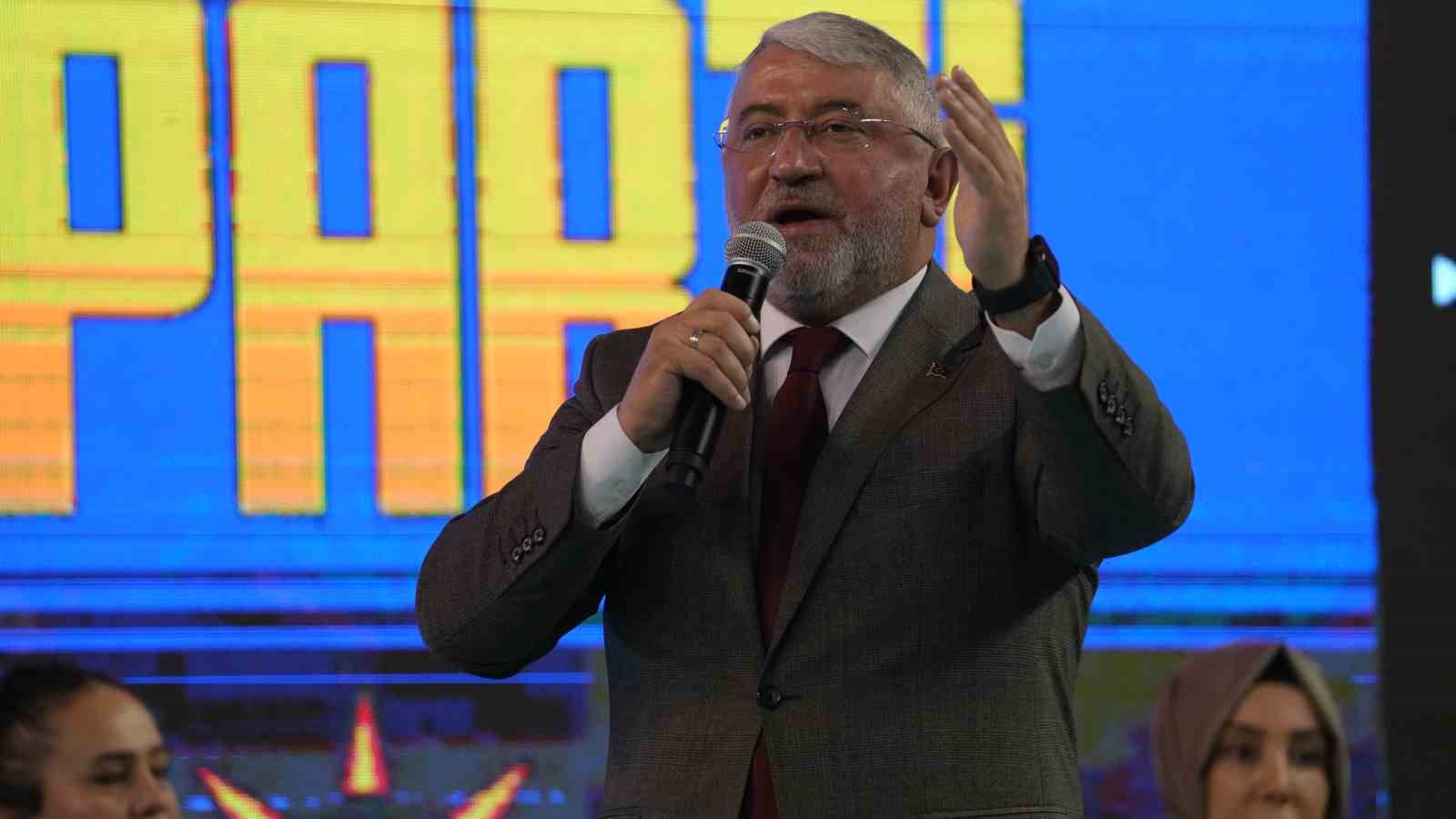 &Ccedil;orum Belediye Başkanı Aşgın, AK Parti 8. Olağan İl Kongresi&rsquo;nde konuştu
