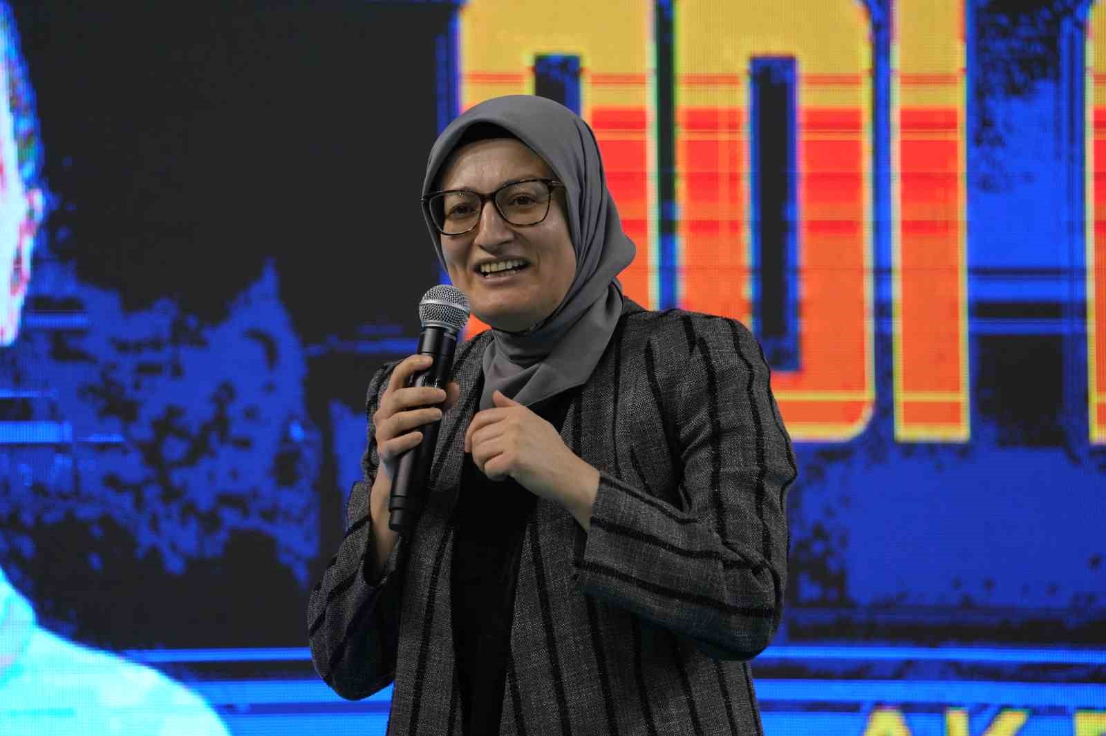 AK Parti genel Başkan Yardımcısı Uygur: "Uluslararası siyasette yön veren bir ülke haline geldik"