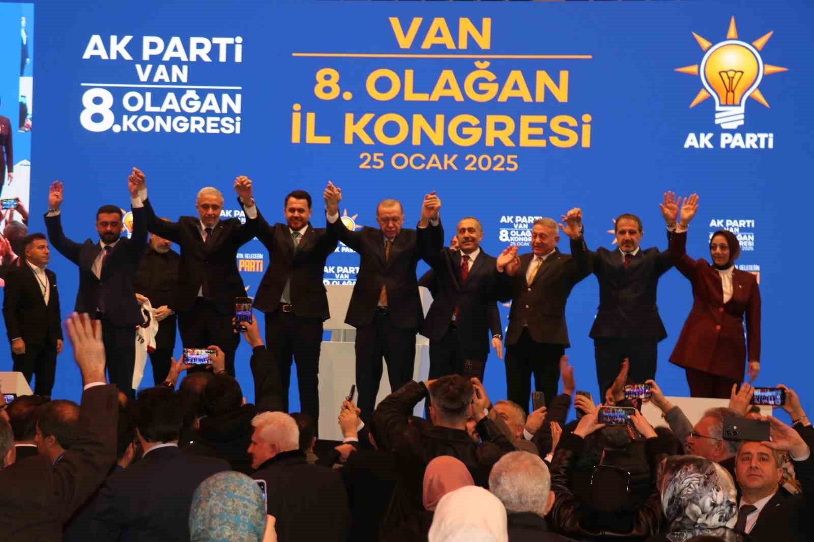 AK Parti Van İl Başkanlığına Abdulahat Arvas se&ccedil;ildi
