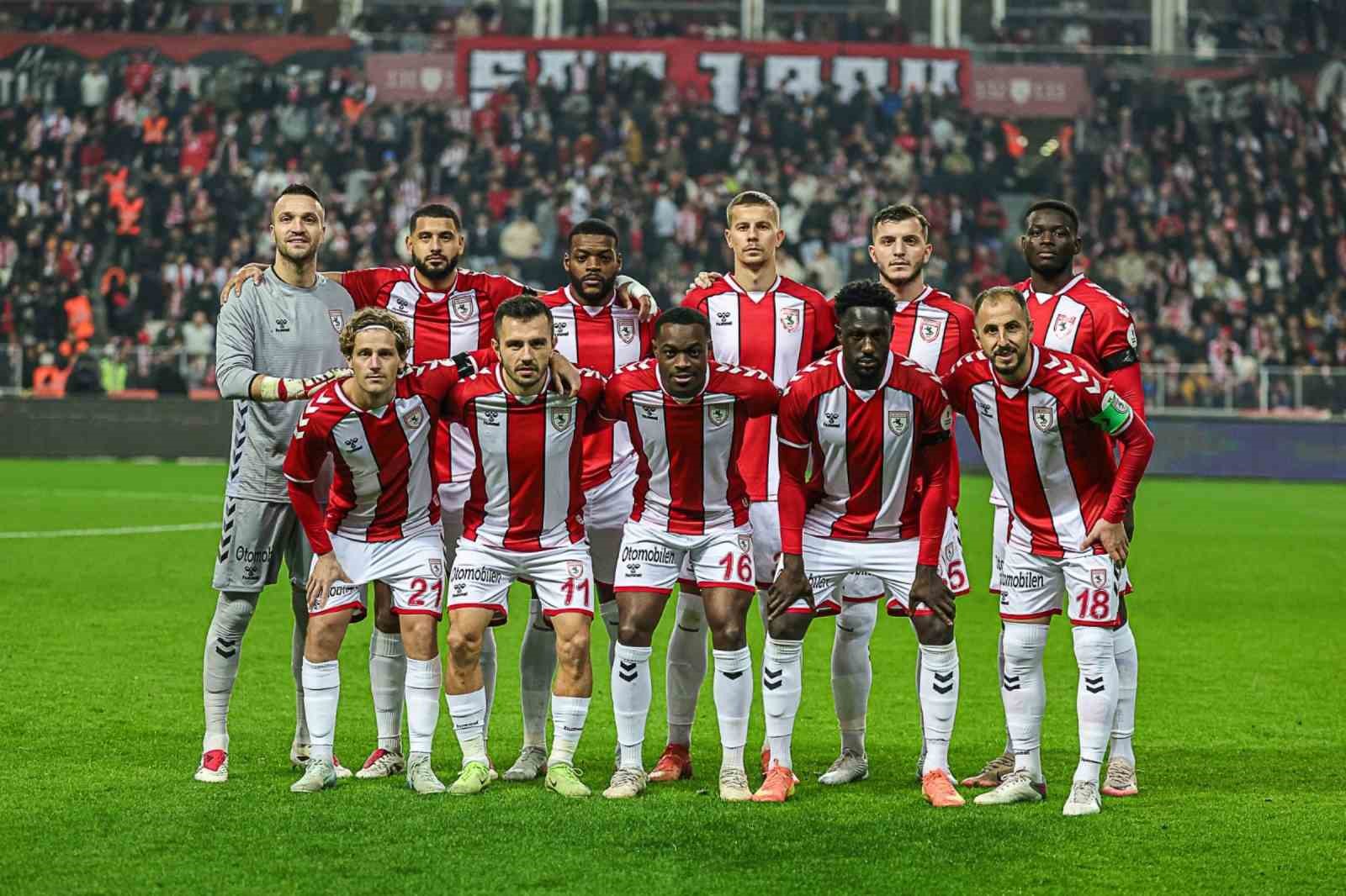 40 puana ulaşan lig 3.’sü Samsunspor’da 2 gün izin