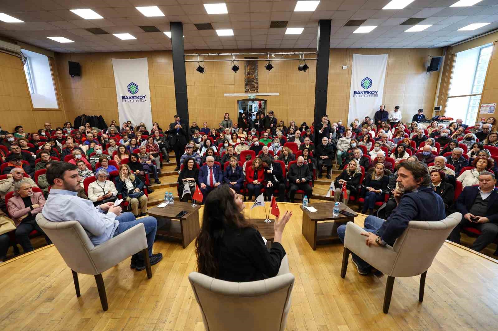 Bakırköy Belediyesi usta gazeteci Uğur Mumcu’yu andı