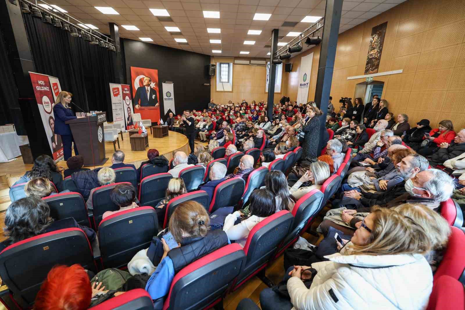 Bakırköy Belediyesi usta gazeteci Uğur Mumcu’yu andı
