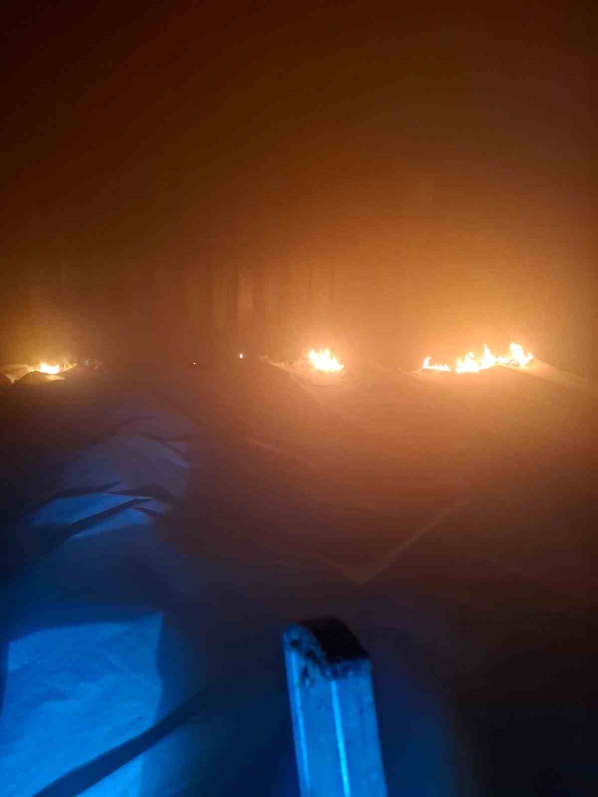 Bilecik&rsquo;te bir fabrikanın hurdalık deposunda yangın &ccedil;ıktı
