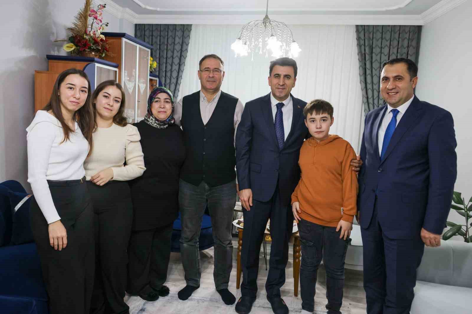 Bilecik&rsquo;te gazi Ahmet Yavuz&rsquo;a anlamlı ziyaret
