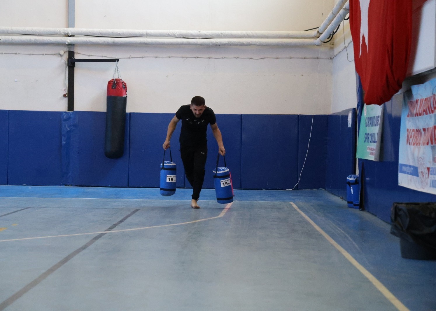 Başkan Necdet Akel&rsquo;den polis adaylarına moral ziyareti
