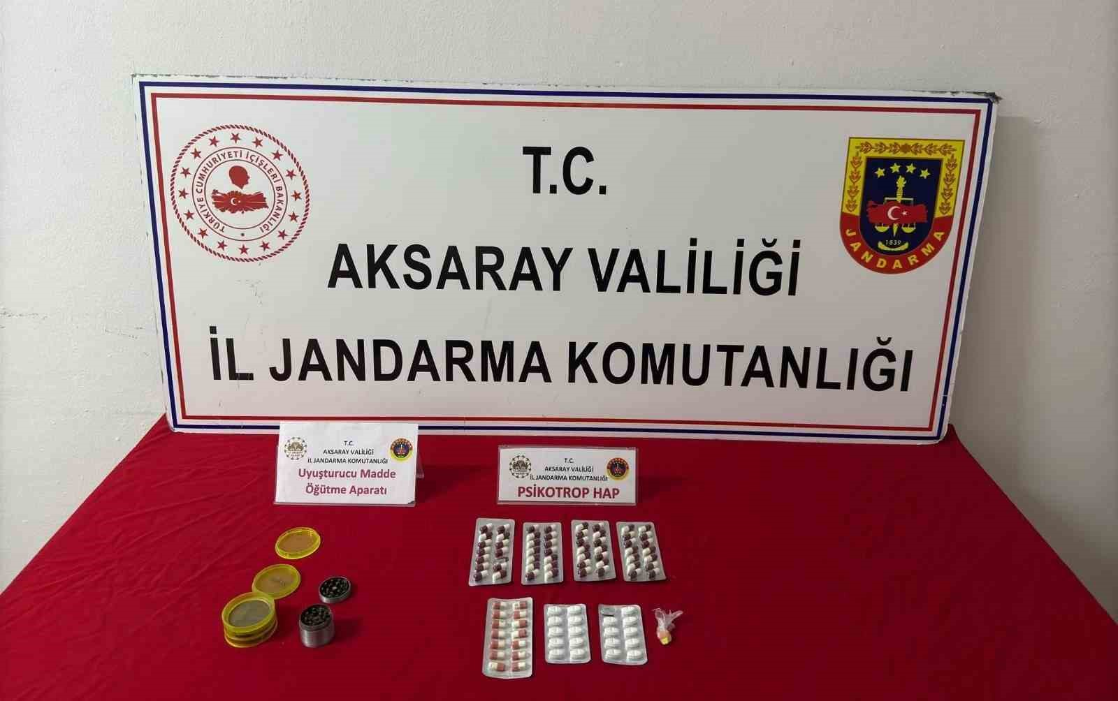 Jandarmadan uyuşturucu operasyonu: 2 gözaltı